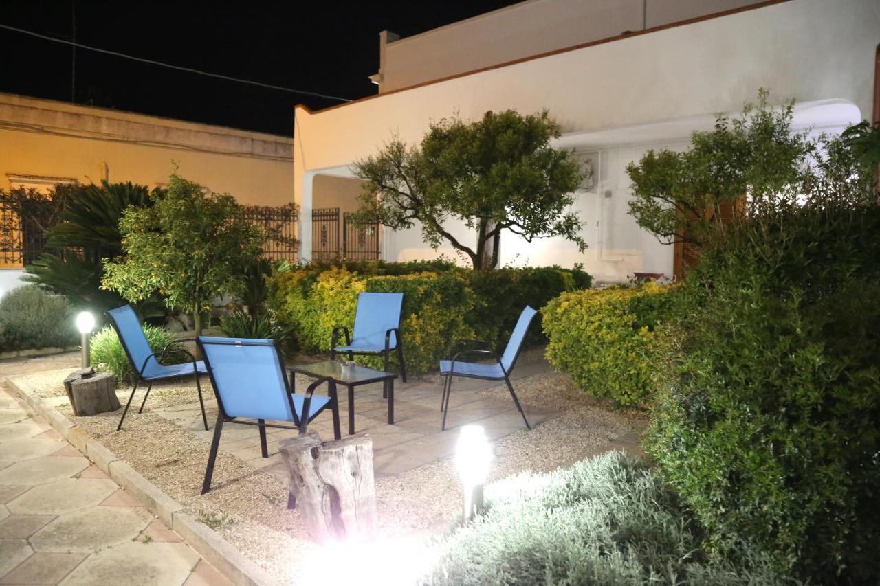 Campi Salentina B&B Viro מראה חיצוני תמונה