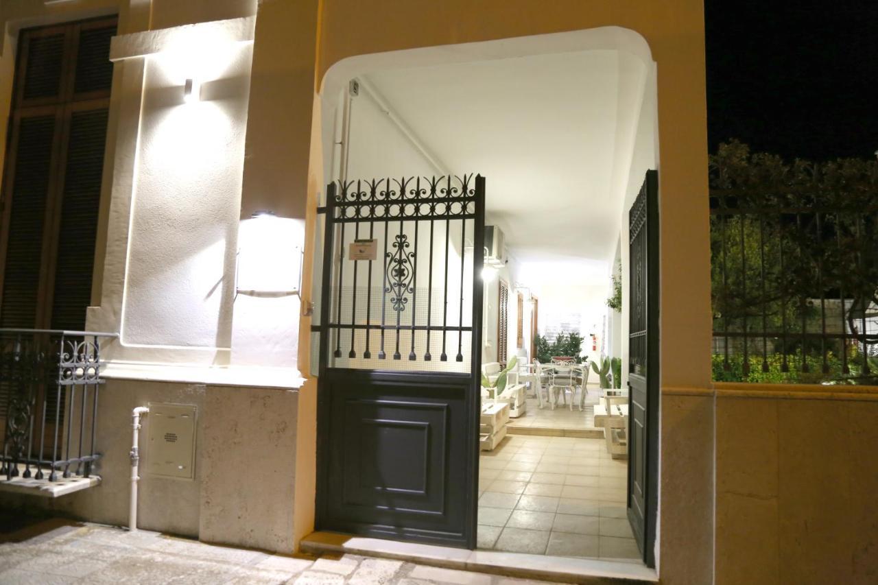 Campi Salentina B&B Viro מראה חיצוני תמונה