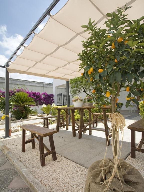 Campi Salentina B&B Viro מראה חיצוני תמונה