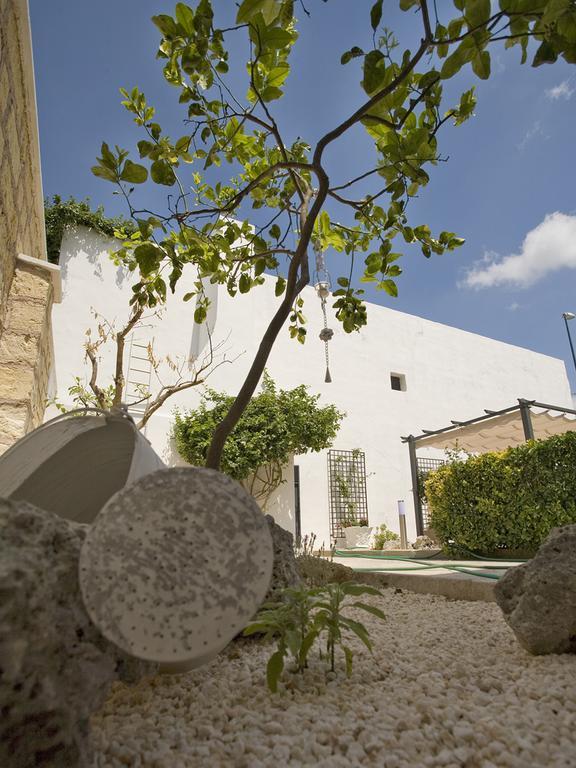 Campi Salentina B&B Viro מראה חיצוני תמונה